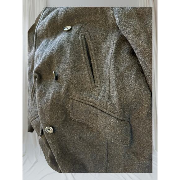 J.Crew Women’s
Charcoal Wool Peacoat Double Breasted Classic Winter Jacket - Picture 7 of 10